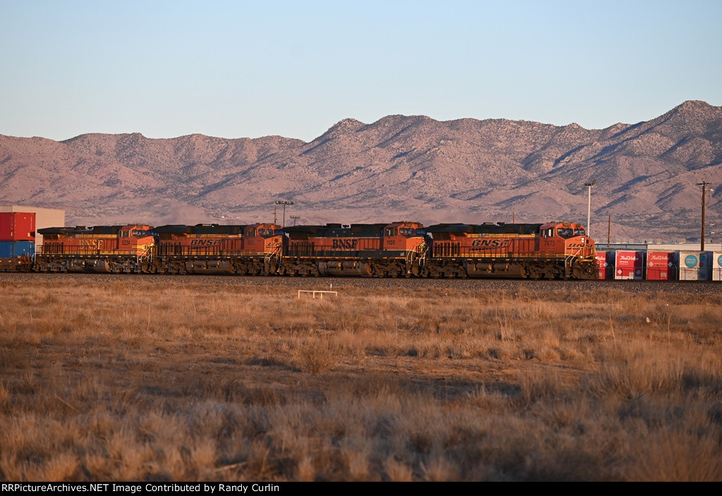 BNSF 7473 West